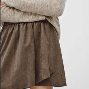 Aritzia Wilfred Brown Skater Skirt